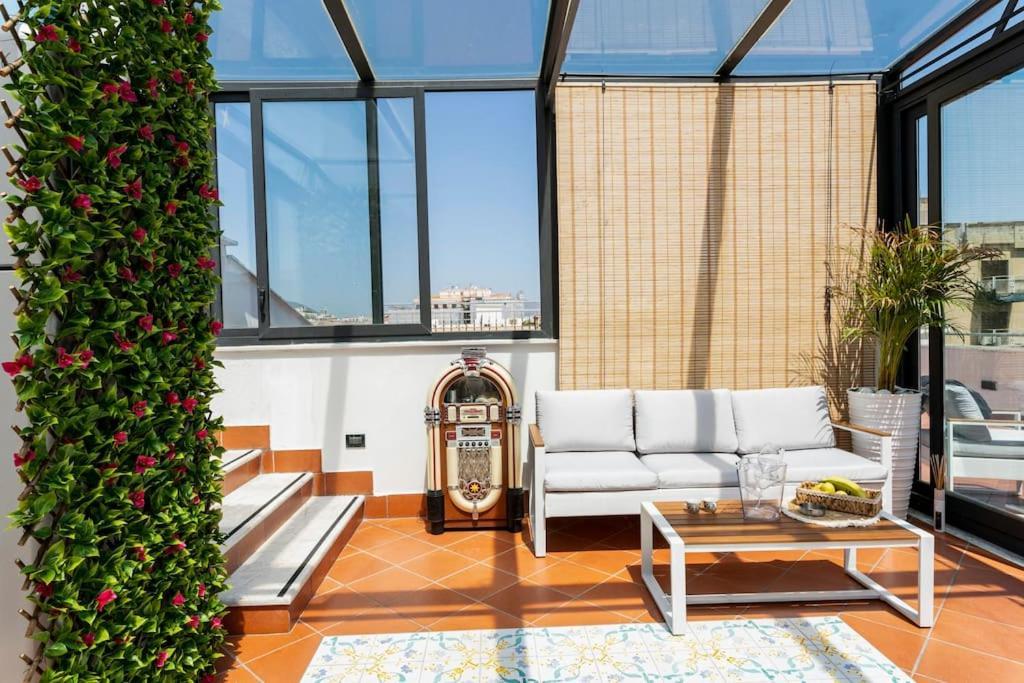 Rocca Politeama Attico Prestigioso Ed Eccitante. Apartment Palermo Bagian luar foto